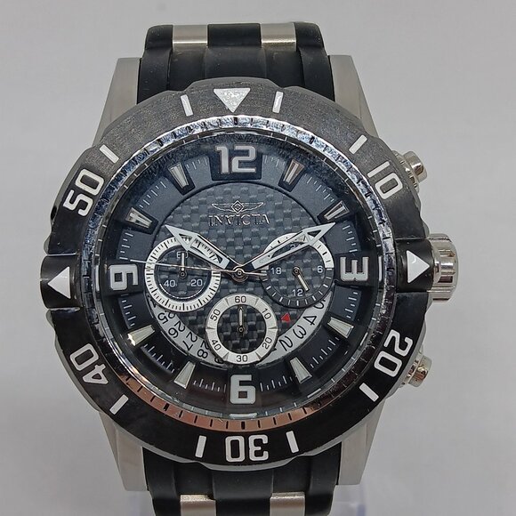 Invicta Black and Silver Men's Watch - Picture 2 of 10